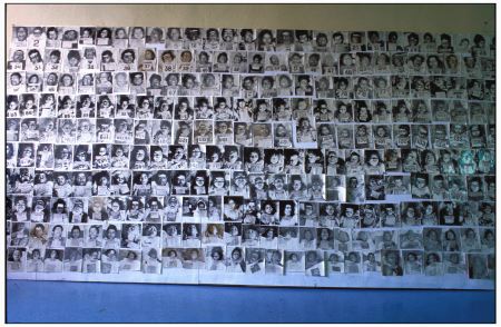 copii morti la Bhopal. foto John Taylor / taiga-press.com